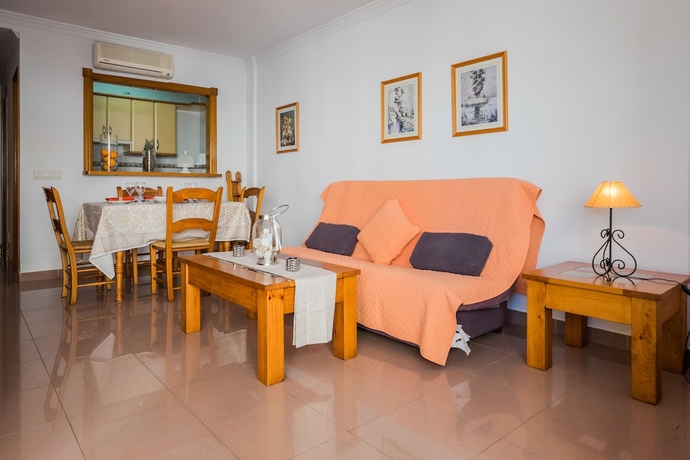 Imagen de la habitación del Apartamentos Solset Nerja. Foto 4