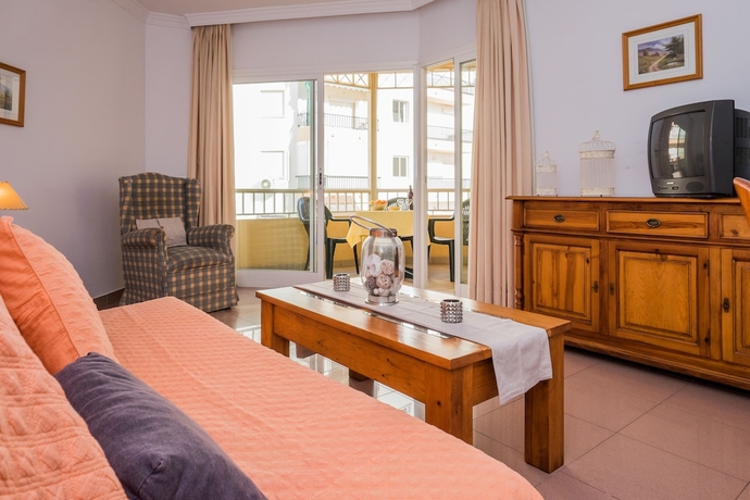 Imagen de la habitación del Apartamentos Solset Nerja. Foto 14