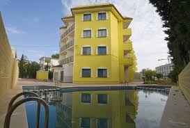 Imagen de la piscina del Apartamentos Solymar Aptos. Foto 4