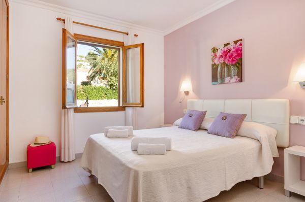 Imagen de la habitación del Apartamentos Son Bou Family Gardens. Foto 2