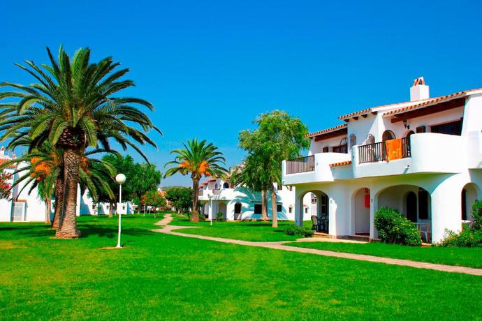 Imagen general del Apartamentos Son Bou Playa Gold. Foto 14