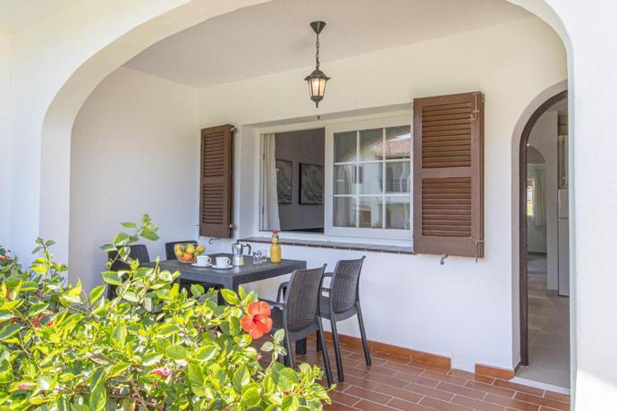 Imagen general del Apartamentos Son Bou Playa Gold. Foto 6