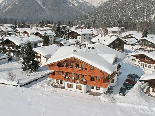 Imagen general del Apartamentos Sonnenhof, PERTISAU. Foto 6