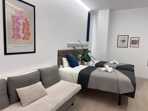Imagen de la habitación del Apartamentos Sorolla Urban Suites. Foto 10