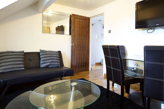 Imagen de los interiores del Apartamentos Sovereign Serviced. Foto 8