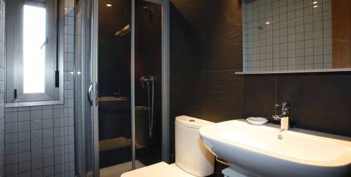 Imagen de la habitación del Apartamentos Spa Cueto. Foto 2