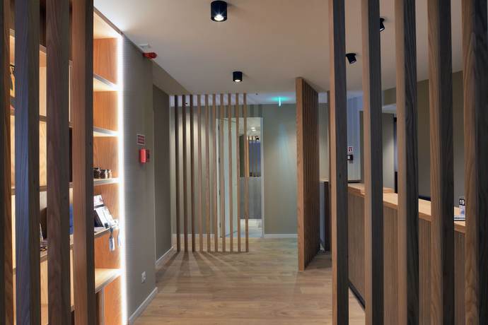 Imagen de los interiores del Apartamentos Spot Apartments Trindade. Foto 23