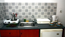 Imagen de los interiores del Apartamentos Stavris Studios. Foto 12