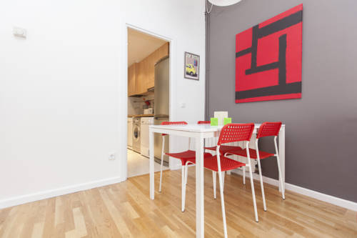 Imagen de la habitación del Apartamentos Stay Barcelona Gotico. Foto 3