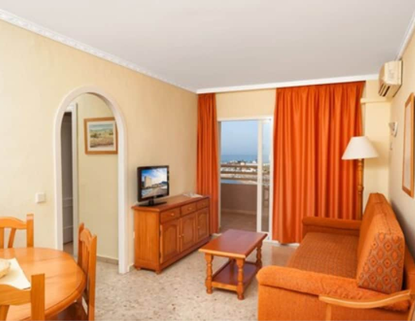 Imagen de la habitación del Apartamentos Stella Maris, Fuengirola. Foto 6