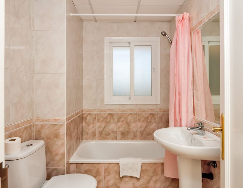 Imagen de la habitación del Apartamentos Stella Maris, Fuengirola. Foto 12