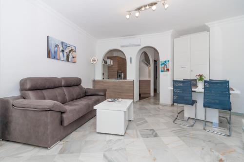 Imagen de la habitación del Apartamentos Stella Maris Nerja. Foto 2