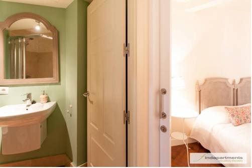 Imagen general del Apartamentos Street Cathedral Sevilla. Foto 3