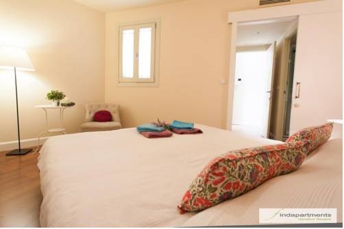 Imagen general del Apartamentos Street Cathedral Sevilla. Foto 11