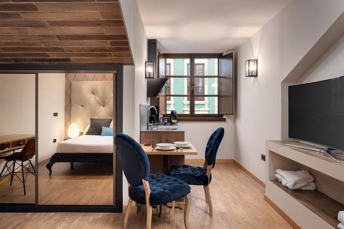 Imagen de los interiores del Apartamentos Suite 1907 Aviles. Foto 12