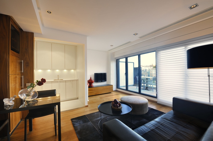 Imagen de los interiores del Apartamentos Suites Avenue. Foto 10