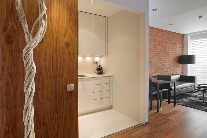 Imagen de los interiores del Apartamentos Suites Avenue. Foto 13