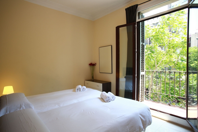 Imagen de la habitación del Apartamentos Suites Barcelona Ara 367. Foto 4