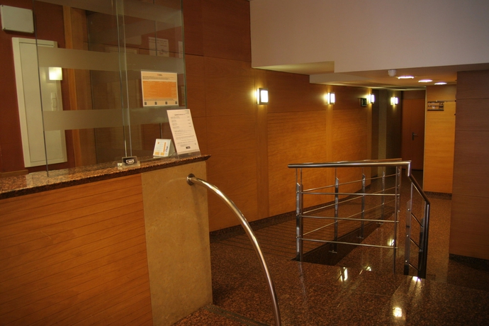 Imagen de los interiores del Apartamentos Suites Marina. Foto 10