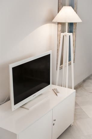 Imagen de los interiores del Apartamentos Suites Sevilla Plaza. Foto 14