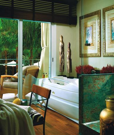 Imagen de la habitación del Apartamentos Suites del Mar Fenals. Foto 5