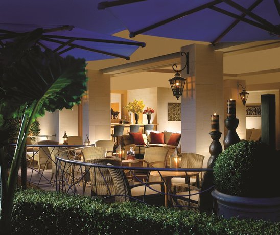 Imagen de los interiores del Apartamentos Suites del Mar Fenals. Foto 9