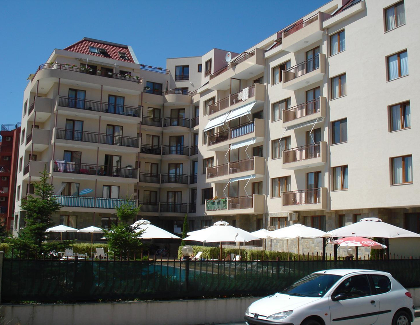 Imagen general del Apartamentos Summer Breeze, Sunny Beach. Foto 1