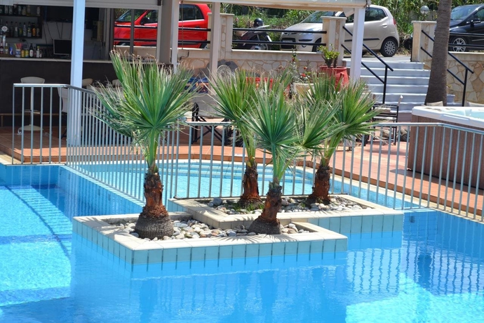 Imagen general del Apartamentos Sunny Suites. Foto 7