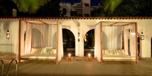 Imagen general del Apartamentos Sunset Oasis Ibiza- Adults Only. Foto 2