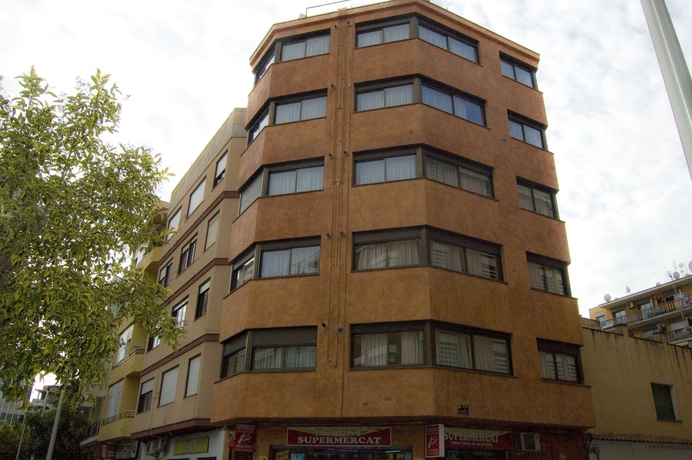 Imagen general del Apartamentos Sunset Oliva. Foto 16