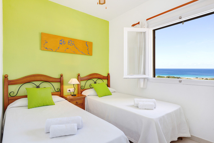 Imagen general del Apartamentos Sunset Son Bou. Foto 5