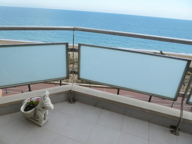 Imagen de la habitación del Apartamentos Surfing 3000. Foto 2