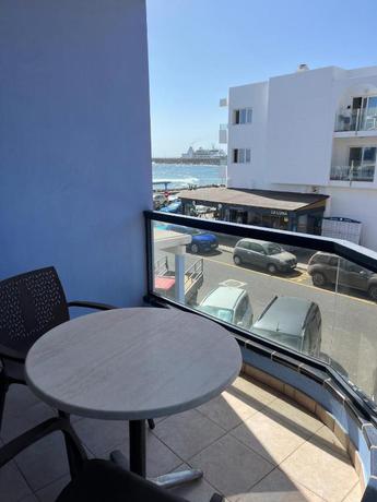 Imagen general del Apartamentos TAO SURF. Foto 7