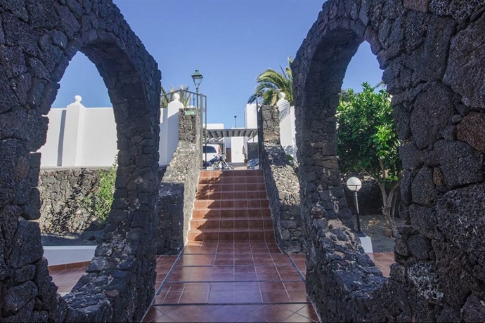 Imagen general del Apartamentos Tabaiba. Foto 4