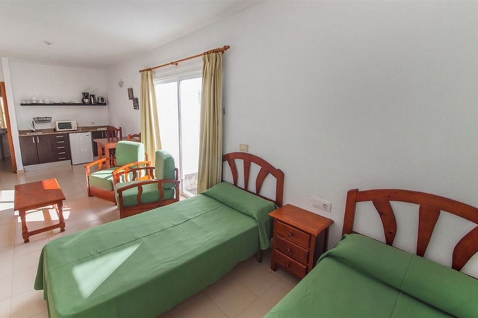 Imagen general del Apartamentos Tabaiba. Foto 5