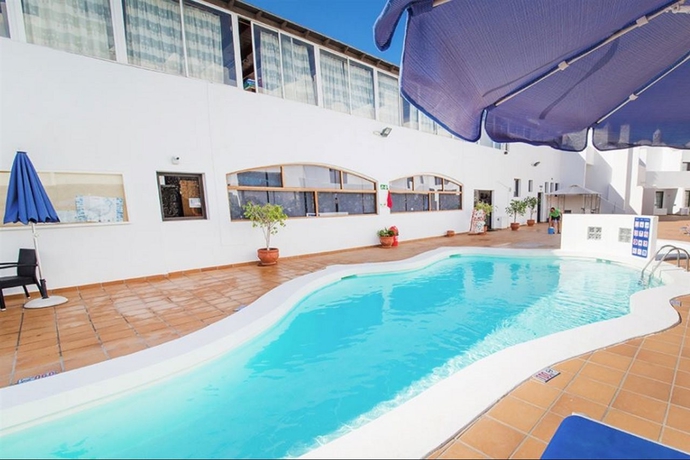 Imagen general del Apartamentos Tabaiba. Foto 8