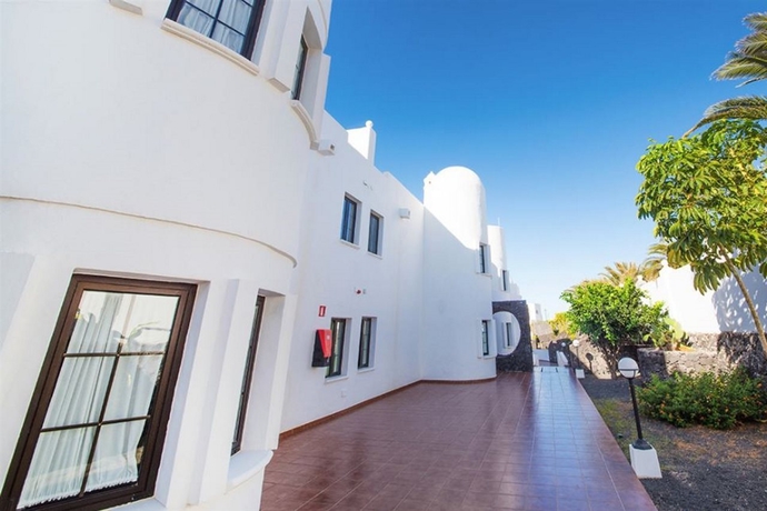 Imagen general del Apartamentos Tabaiba. Foto 15