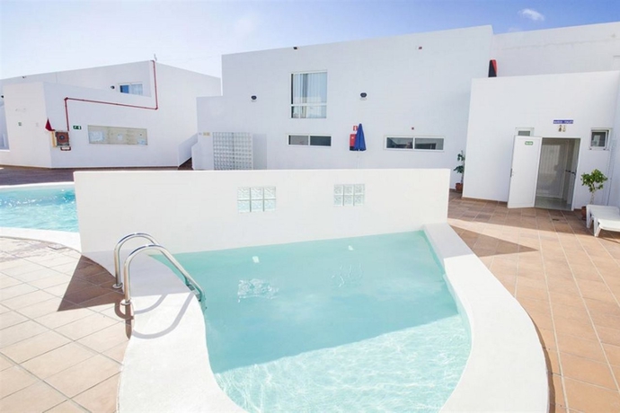 Imagen general del Apartamentos Tabaiba. Foto 16