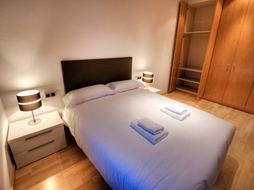 Imagen general del Apartamentos Tamarit. Foto 11