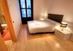 Imagen de la habitación del Apartamentos Tamarit, Parallel. Foto 2