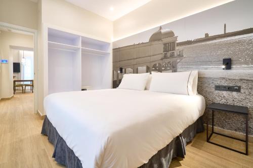 Imagen de la habitación del Apartamentos Tandem Pópulo. Foto 5