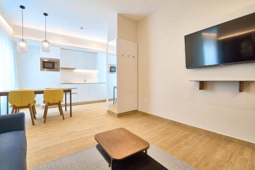 Imagen de la habitación del Apartamentos Tandem Pópulo. Foto 16