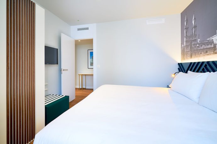 Imagen de la habitación del Apartamentos Tandem Torres De Cádiz Suites. Foto 8