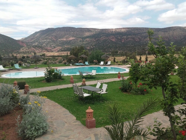 Imagen de la piscina del Apartamentos Tatfi De L'atlas. Foto 16