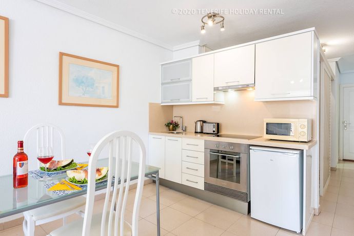 Imagen de la habitación del Apartamentos Tenerife Royal Gardens. Foto 8