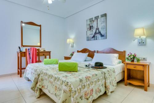 Imagen de la habitación del Apartamentos Tenerife South, Los Cristianos. Foto 18
