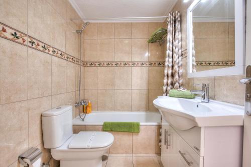 Imagen de la habitación del Apartamentos Tenerife South, Los Cristianos. Foto 19