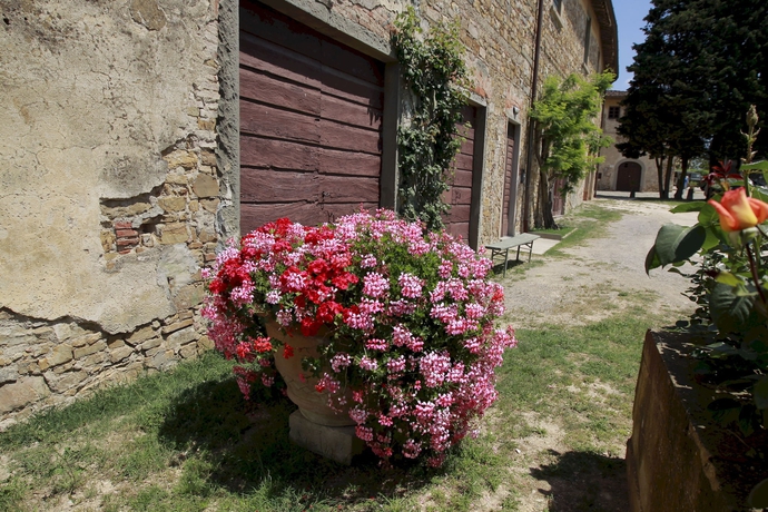 Imagen de los exteriores del Apartamentos Tenuta Torre Rossa Farm and Apartments. Foto 12