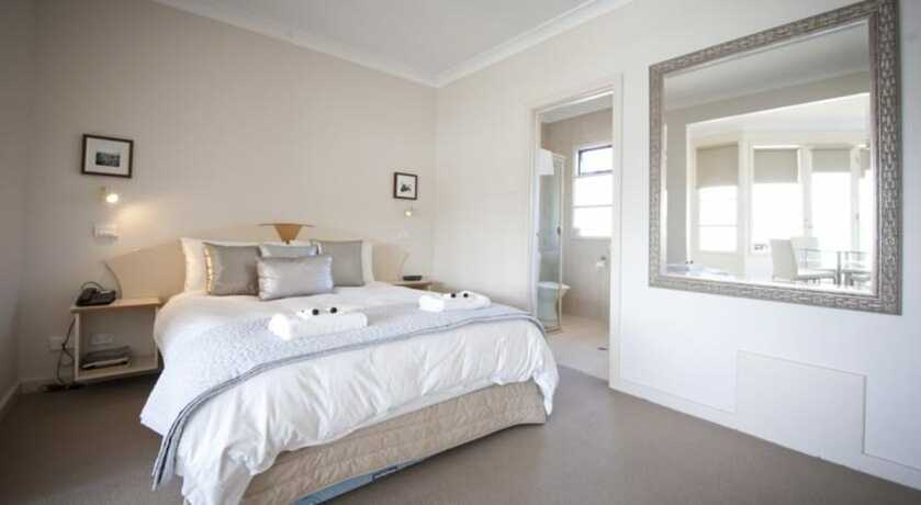 Imagen de la habitación del Apartamentos The Bluff Resort Apartments. Foto 15
