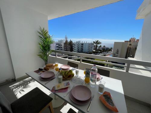 Imagen general del Apartamentos The Broncemar Apartments with facilities PLAYA DEL INGLES. Foto 3